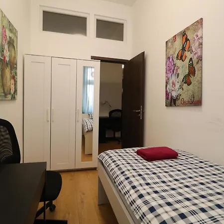 New B In Király Street 106