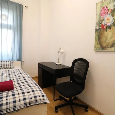 Apartment New B In Kiraly Street 106 Budapest