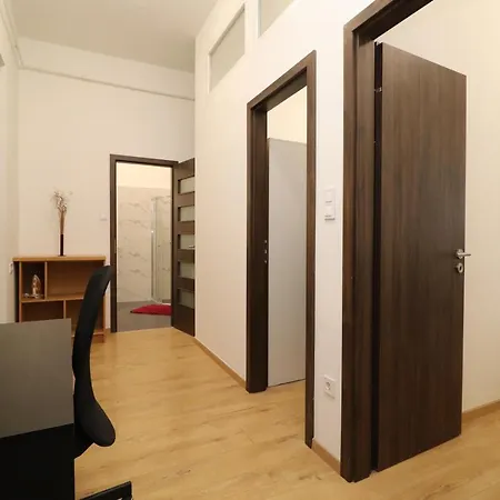 New B In Kiraly Street 106 Budapest
